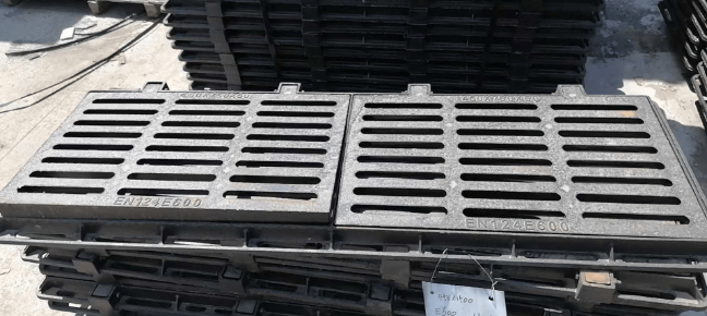 雄关区球墨铸铁连体双篦展示